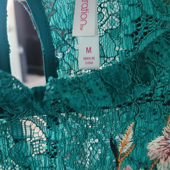 Boutique like dress - Like new - Picture 2 of 3